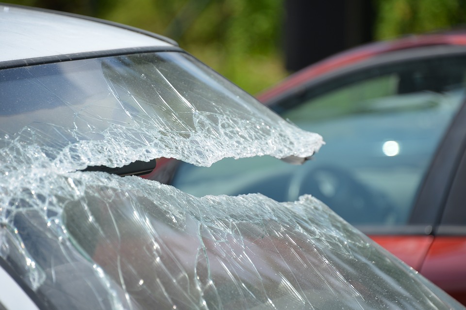 damaged car glass